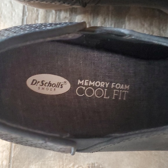 Dr. Schools Black Wedges - Picture 5 of 6